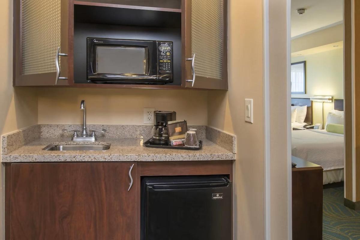 Springhill Suites Prince Frederick Exterior photo